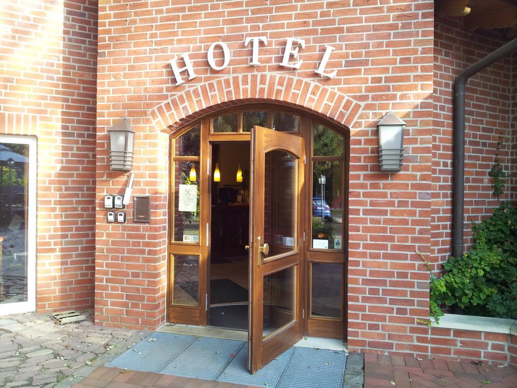 Hotel Restaurant Am Pfauenhof 쿼켄브루크 외부 사진