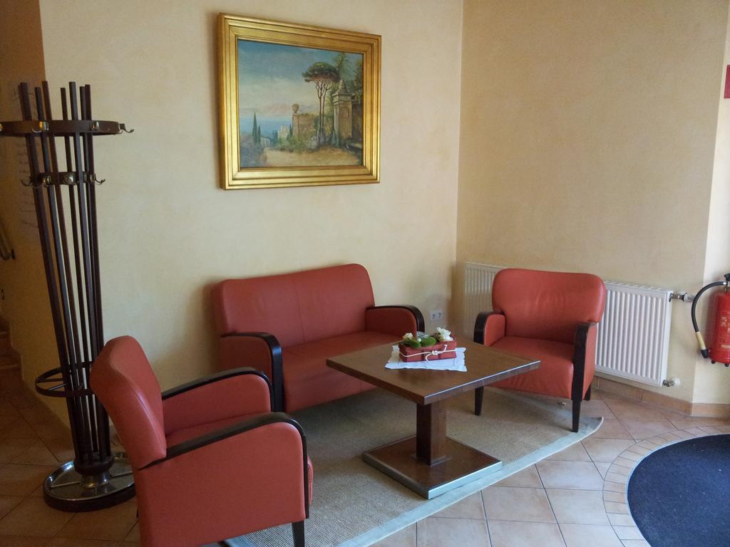 Hotel Restaurant Am Pfauenhof 쿼켄브루크 외부 사진